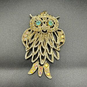 Vintage Articulated Owl Pendant Gold tone Sparkle  Glass Eyes And Accents